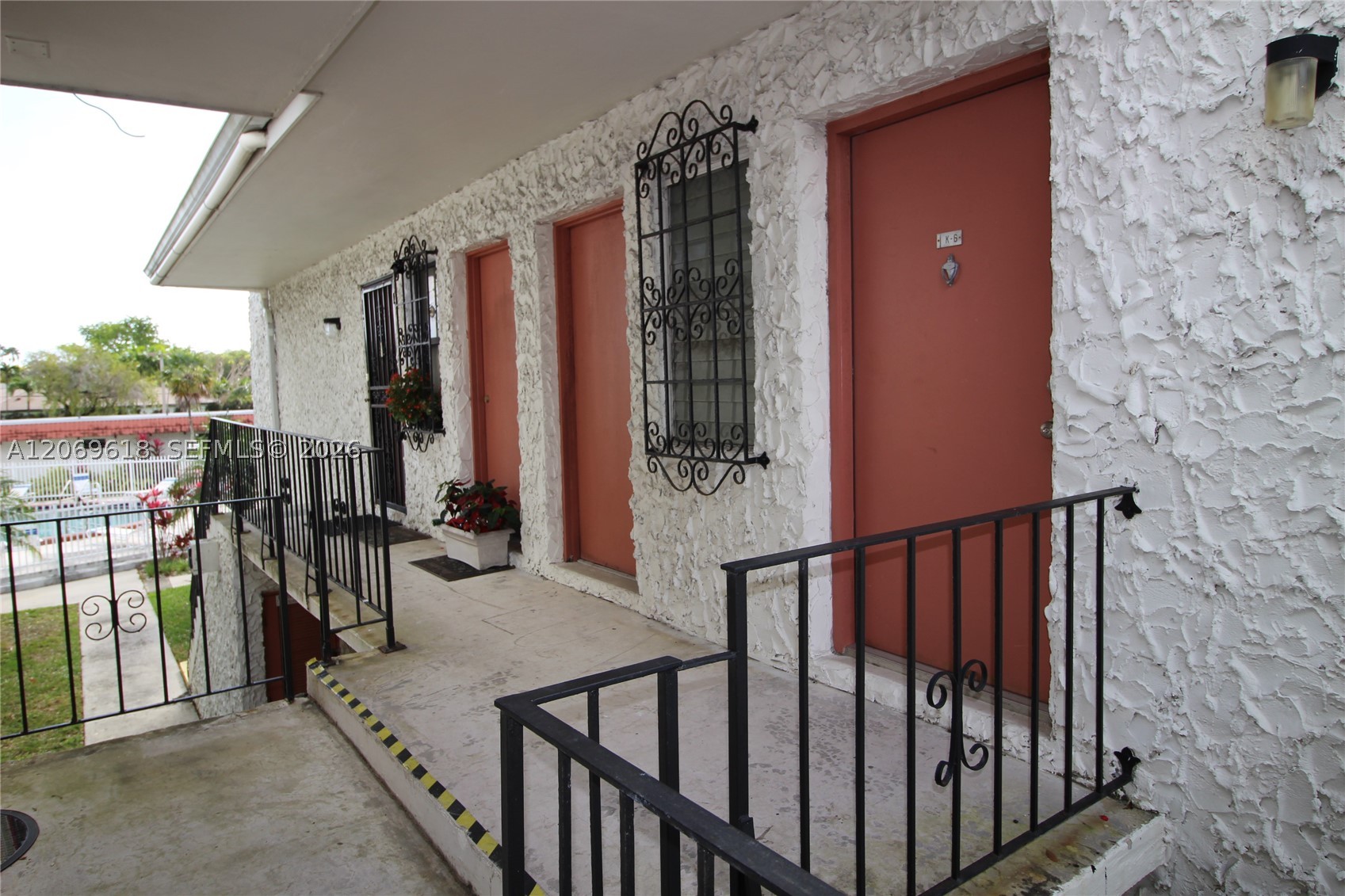 8701 SW 141st St #K6, Palmetto Bay FL 33176