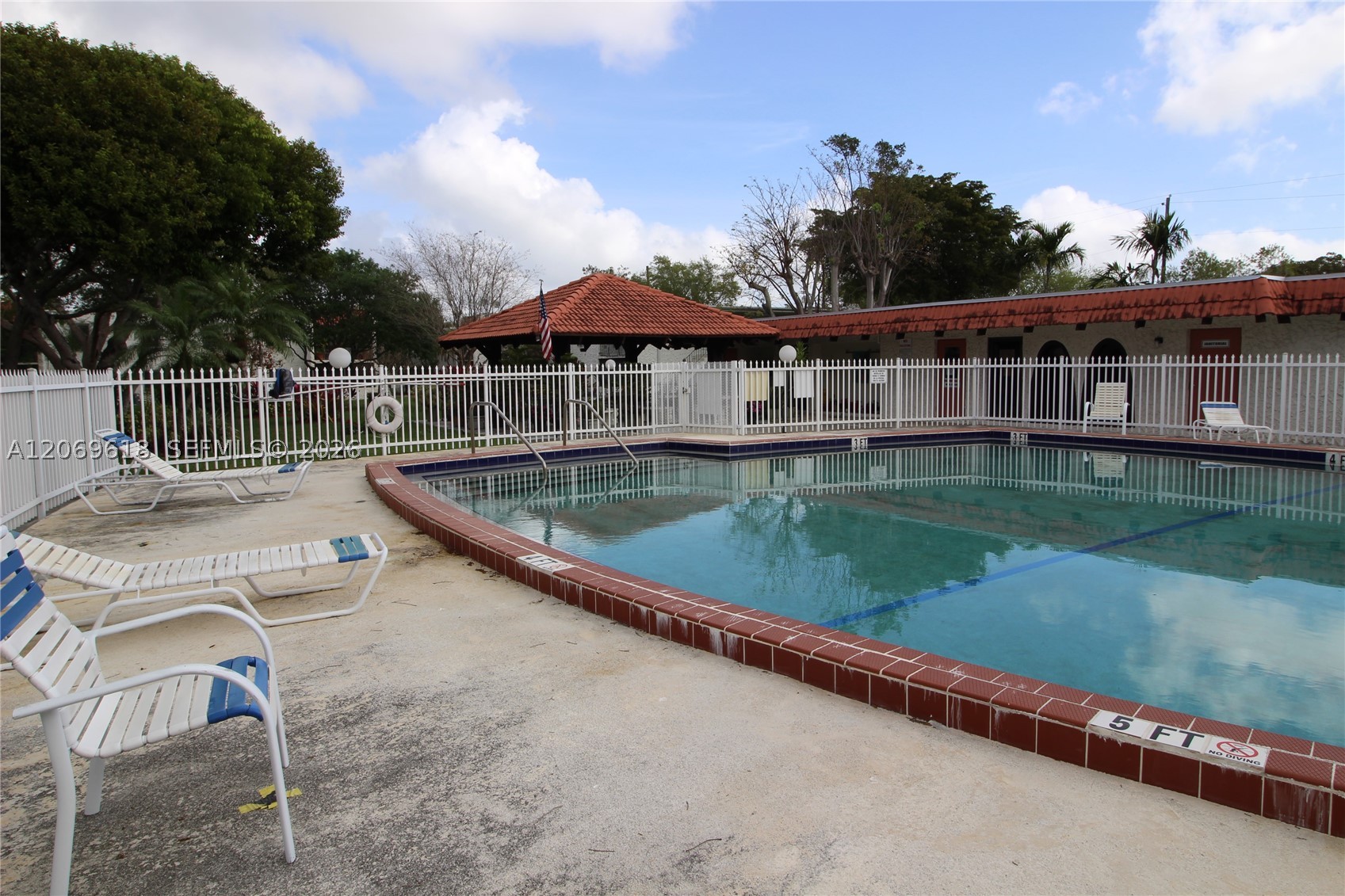 8701 SW 141st St #K6, Palmetto Bay FL 33176