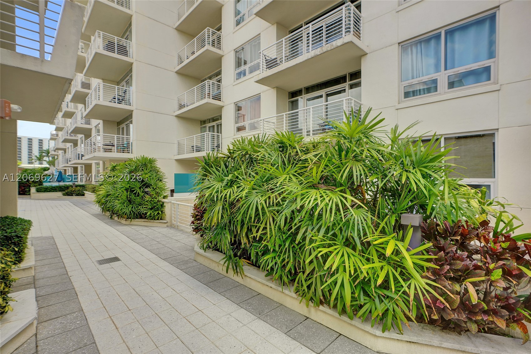 3250 NE 1st Ave #511, Miami FL 33137