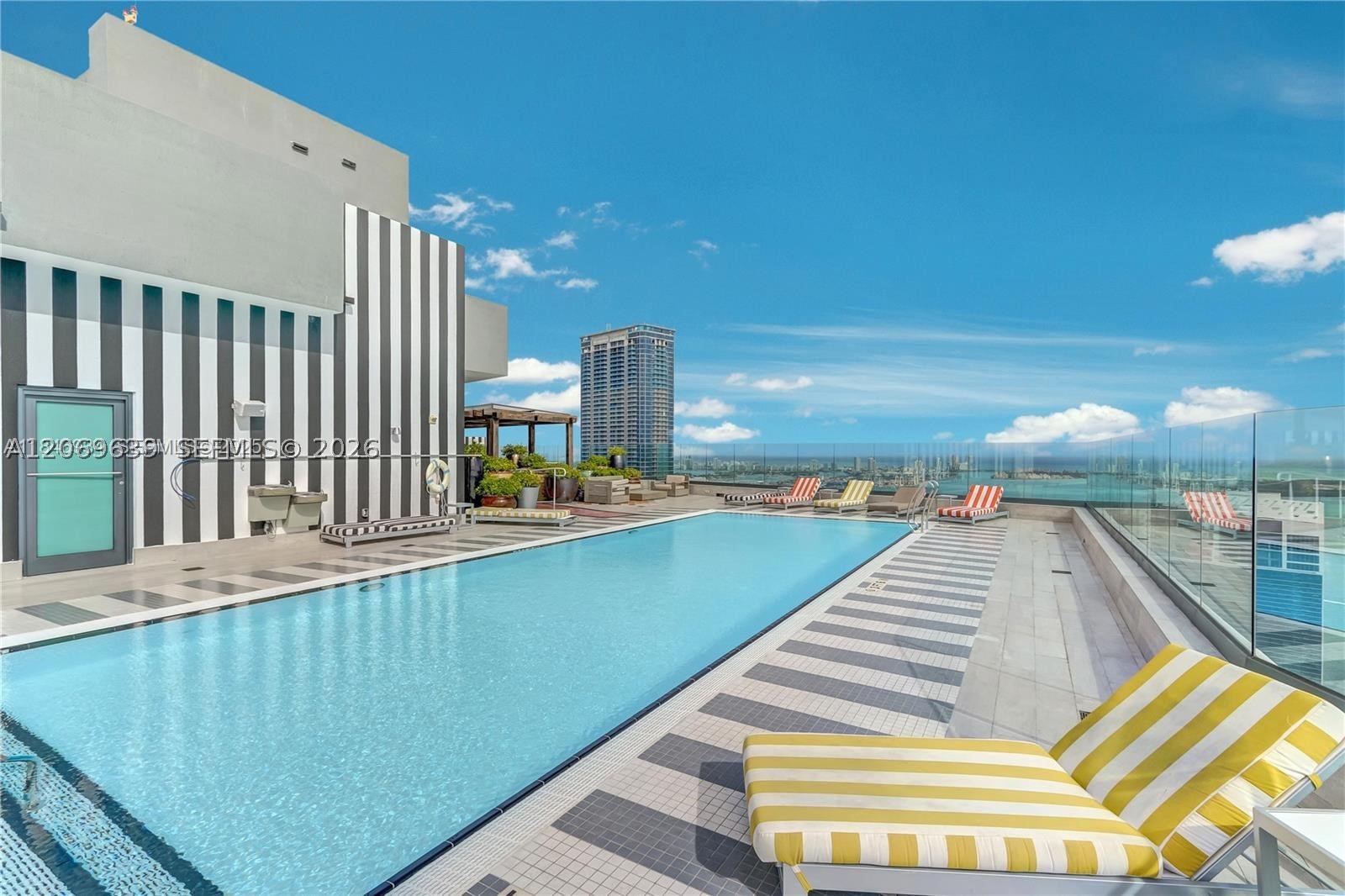 1300 S Miami Ave #1610, Miami FL 33130