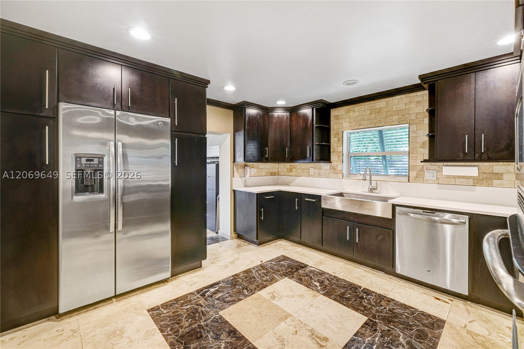 940 NE 117th St, Biscayne Park FL 33161