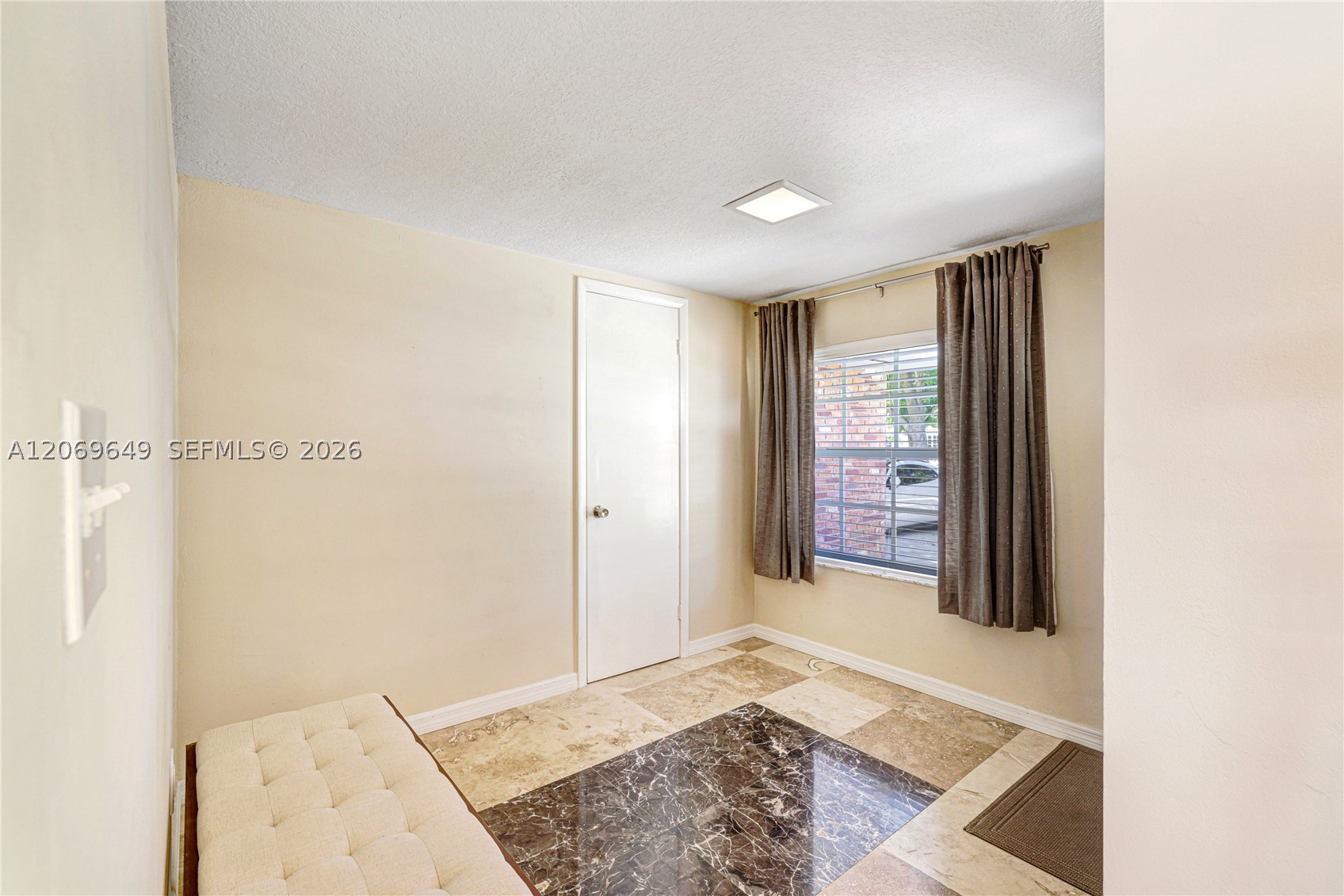 940 NE 117th St, Biscayne Park FL 33161