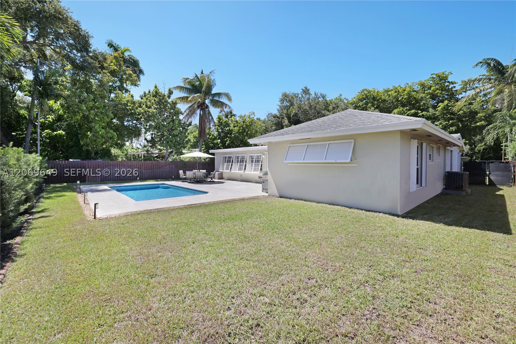 940 NE 117th St, Biscayne Park FL 33161