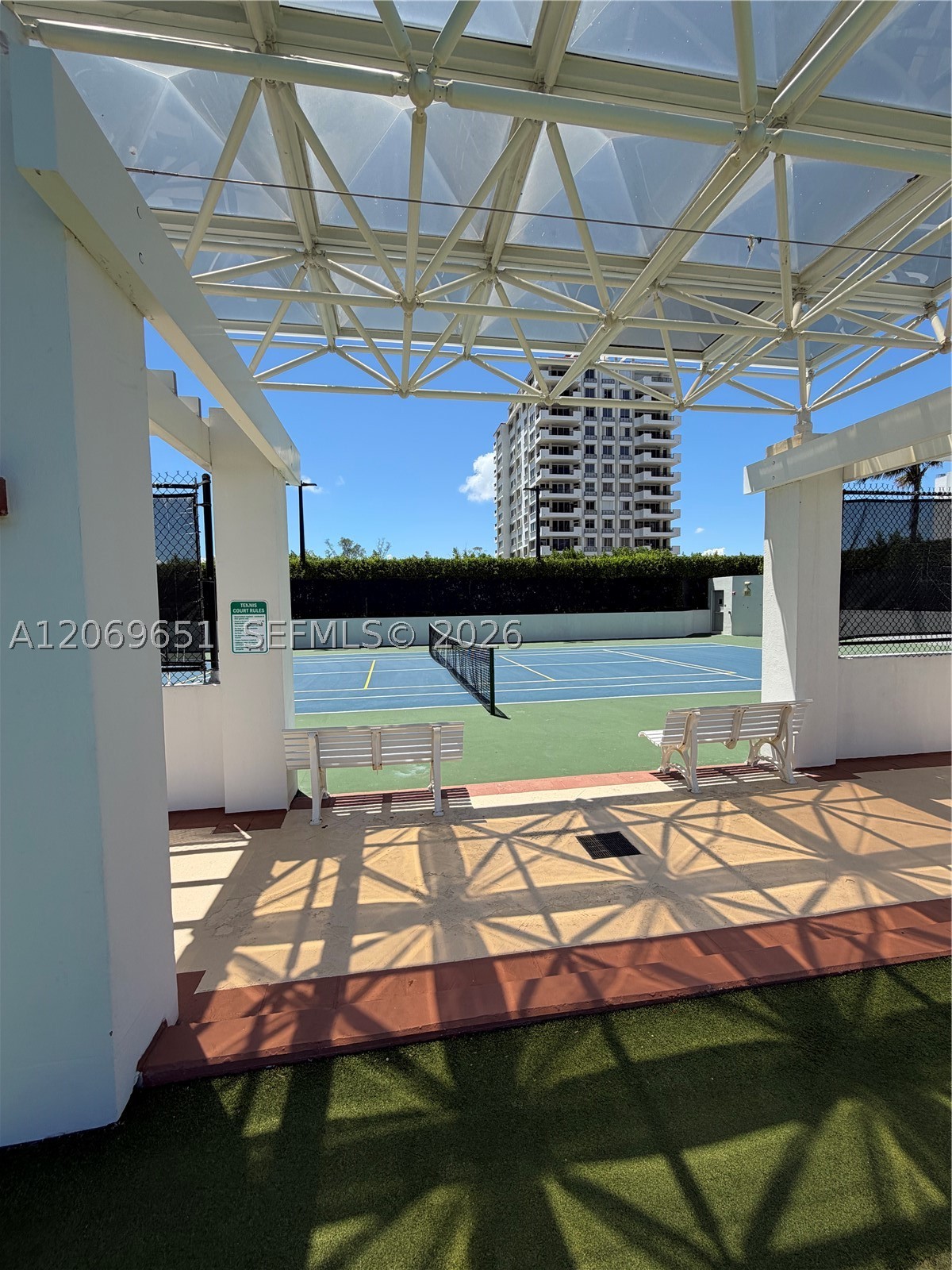 6365 Collins Ave #1407, Miami Beach FL 33141