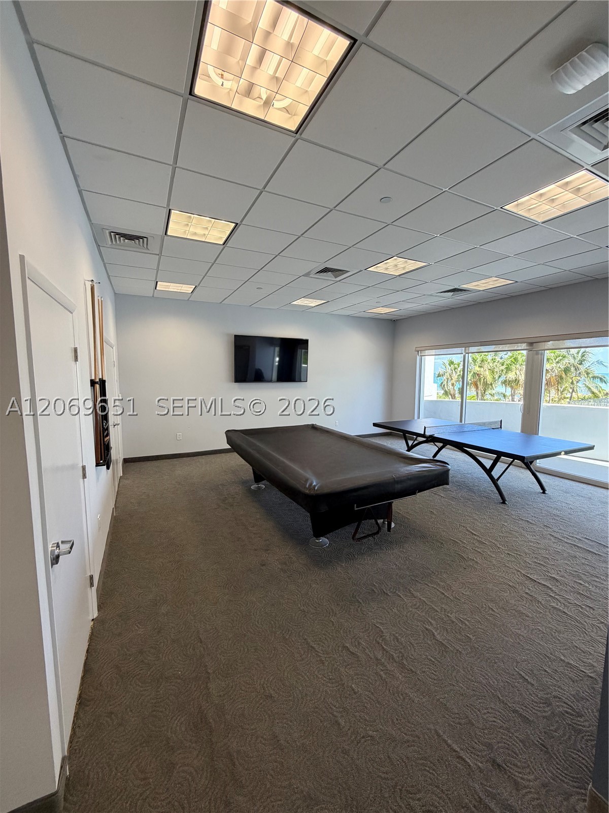 6365 Collins Ave #1407, Miami Beach FL 33141