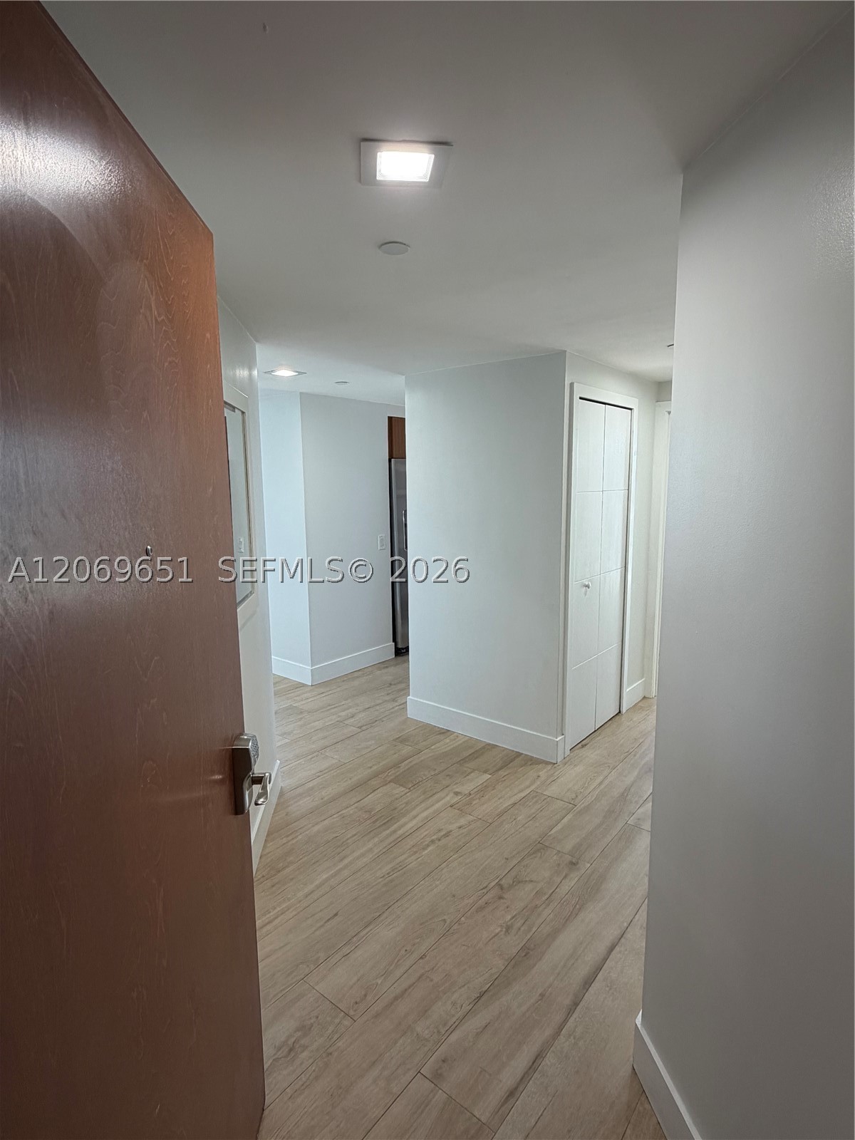 6365 Collins Ave #1407, Miami Beach FL 33141
