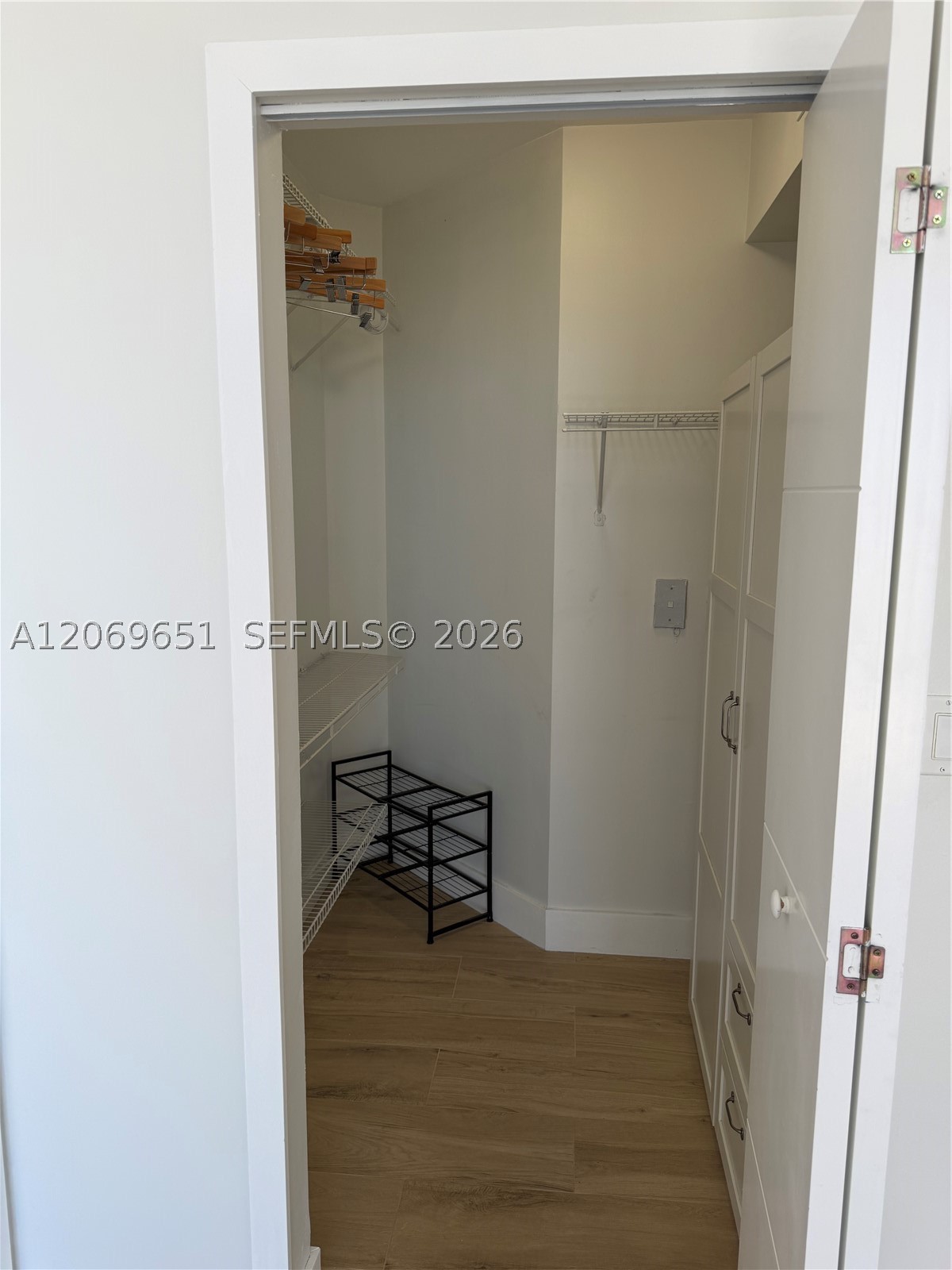 6365 Collins Ave #1407, Miami Beach FL 33141