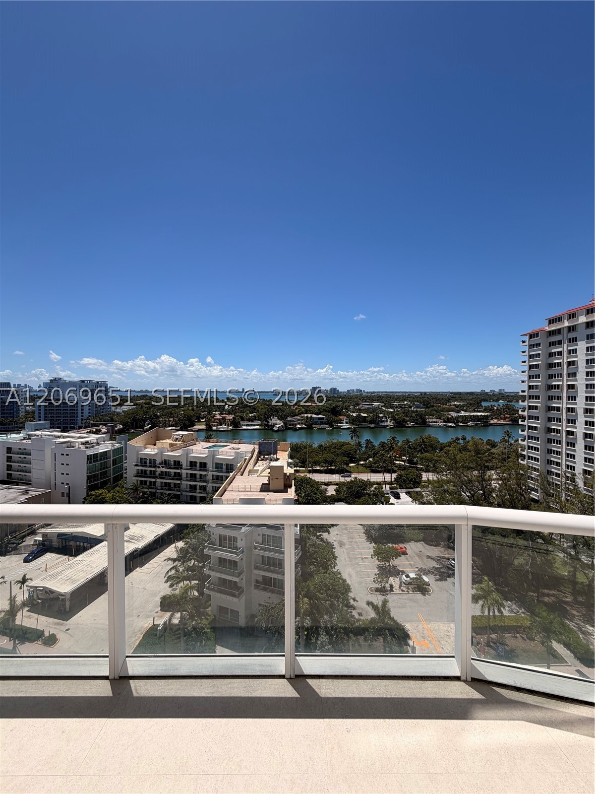 6365 Collins Ave #1407, Miami Beach FL 33141