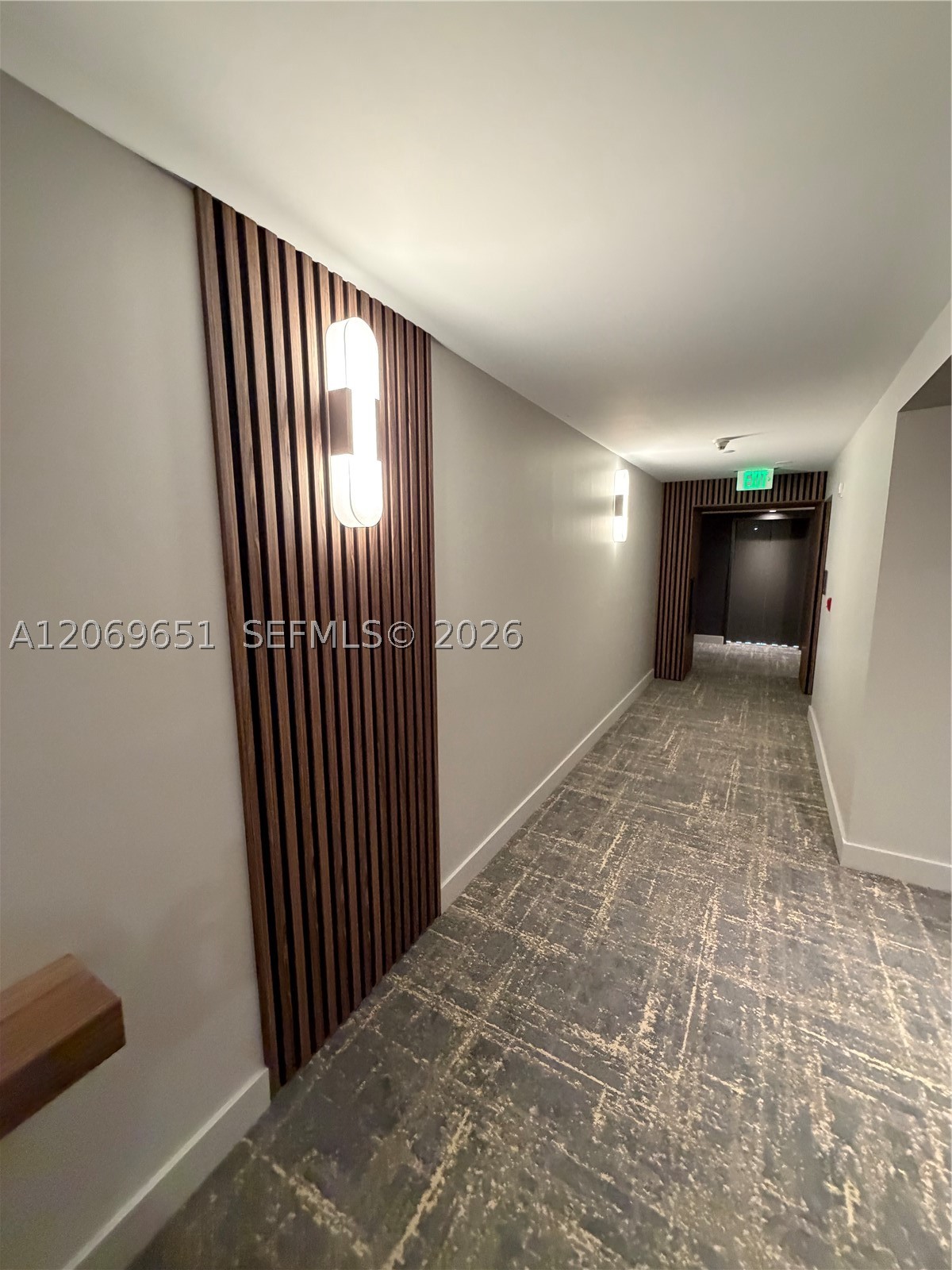 6365 Collins Ave #1407, Miami Beach FL 33141