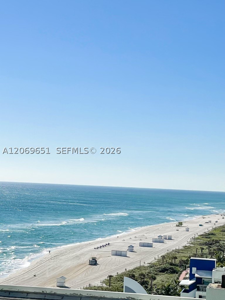 6365 Collins Ave #1407, Miami Beach FL 33141