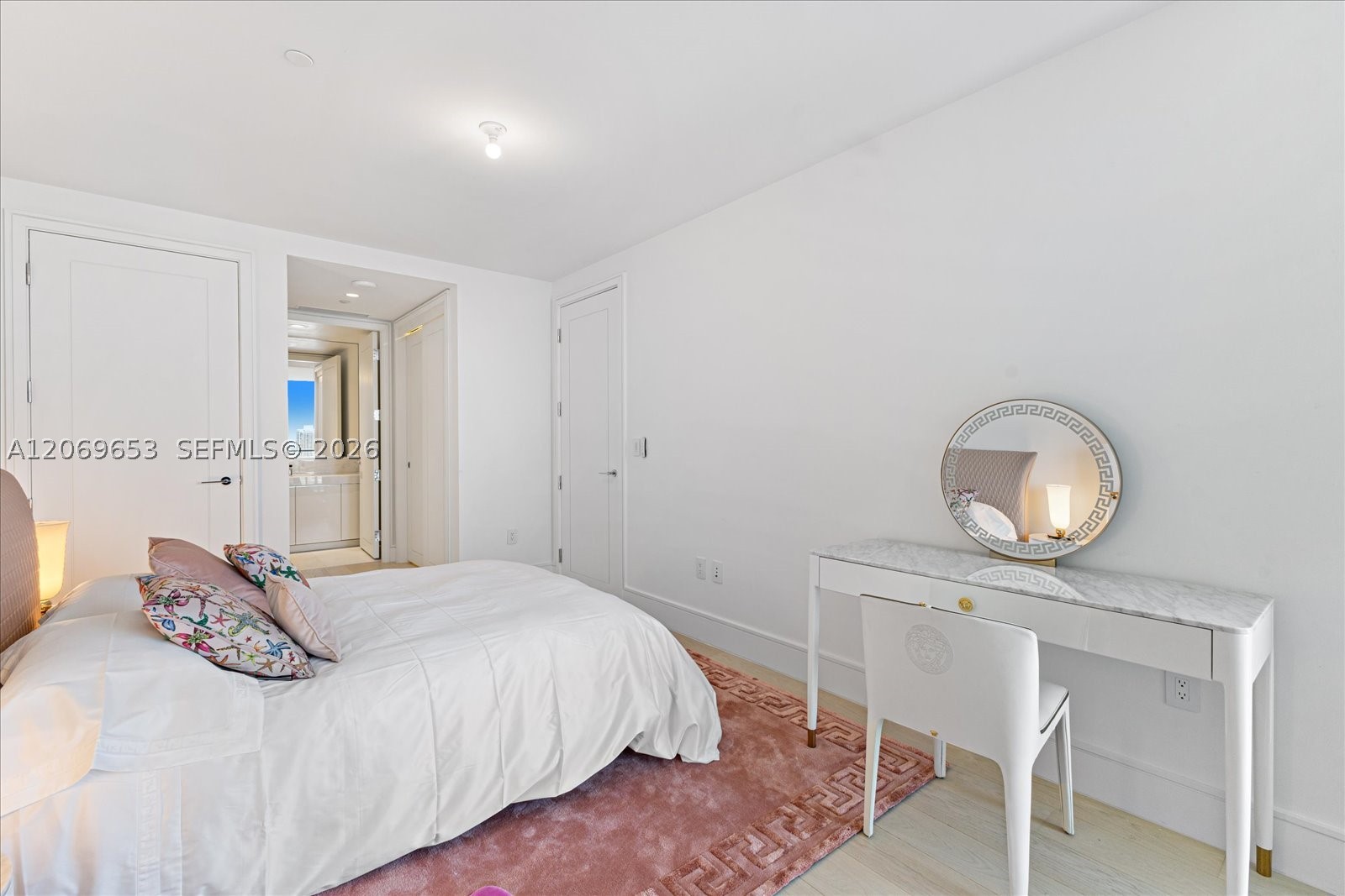 17975 Collins Ave #N2001, Sunny Isles Beach FL 33160