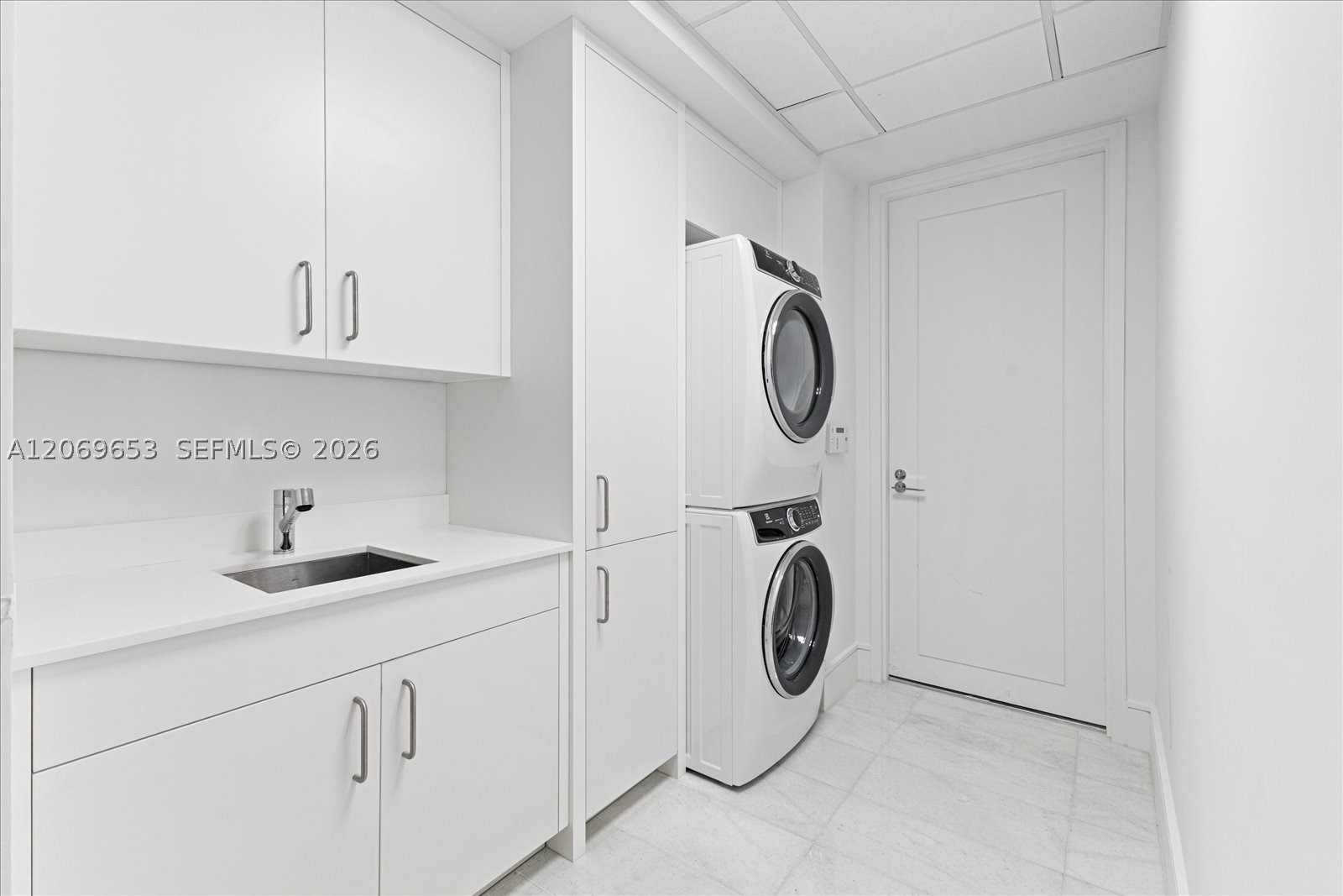 17975 Collins Ave #N2001, Sunny Isles Beach FL 33160