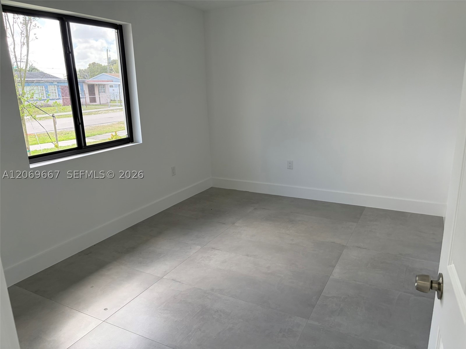 2420 NW 154th St #., Miami Gardens FL 33054
