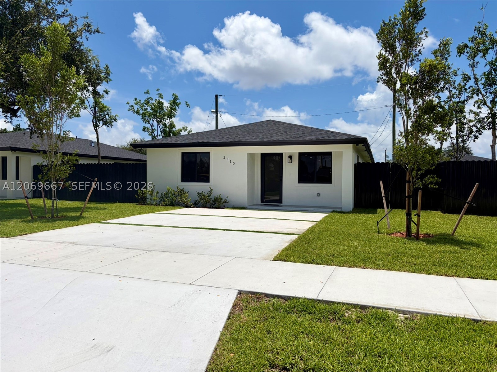 2420 NW 154th St #., Miami Gardens FL 33054