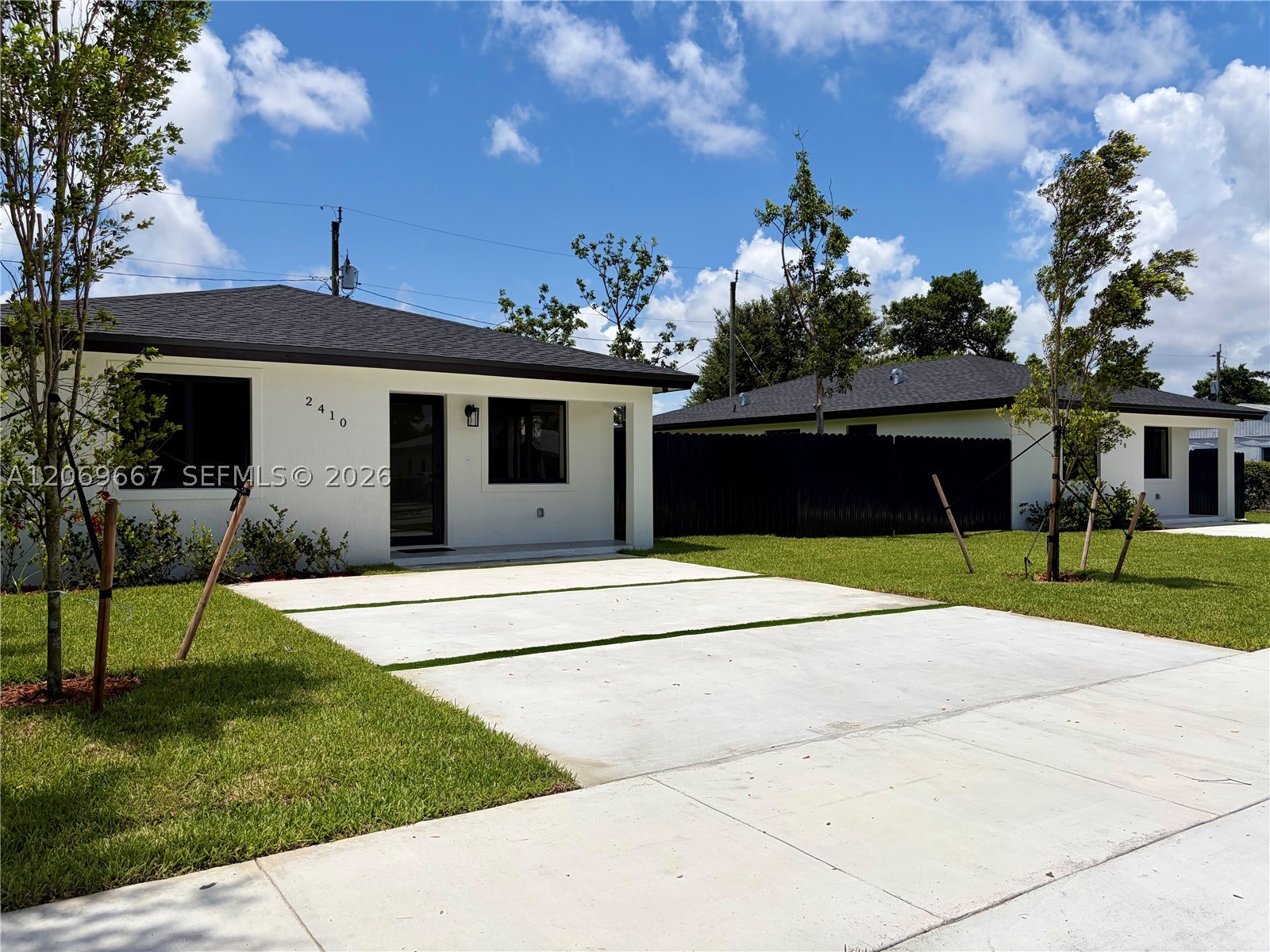 2420 NW 154th St #., Miami Gardens FL 33054
