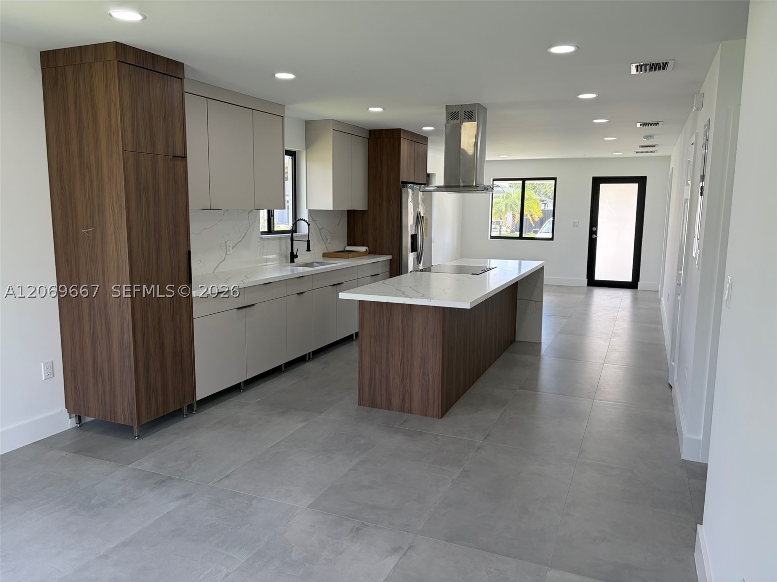 2420 NW 154th St #., Miami Gardens FL 33054