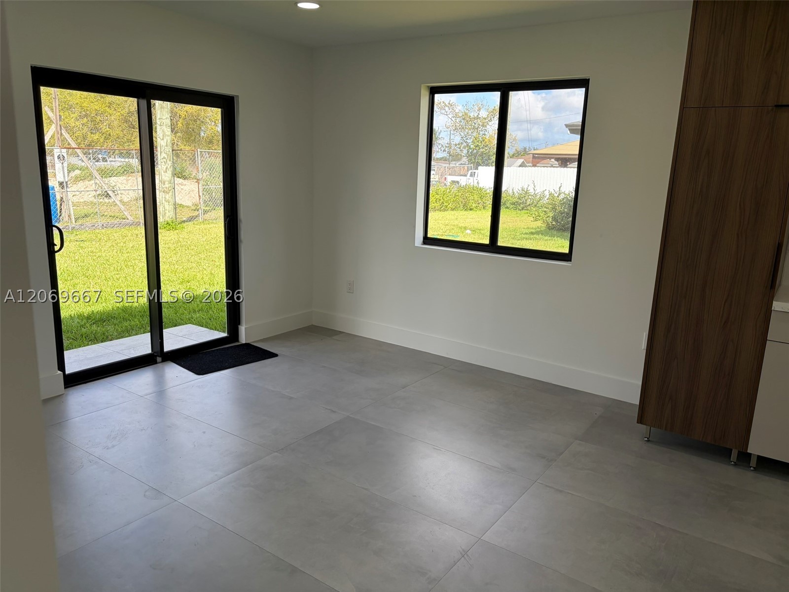 2420 NW 154th St #., Miami Gardens FL 33054