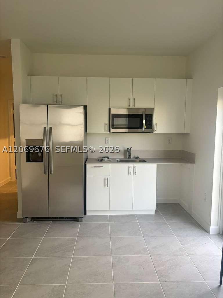 2342 SE 30th St, Homestead FL 33035