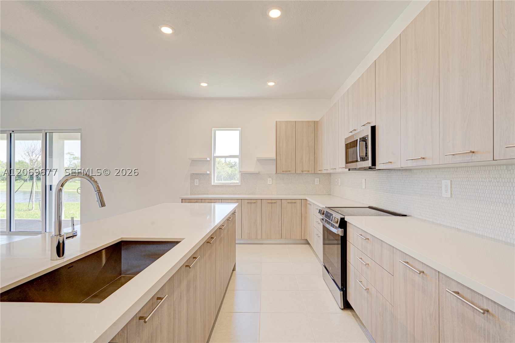 4390 SW 122nd Ter, Davie FL 33330