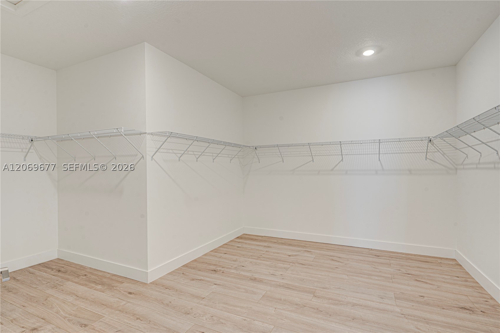 4390 SW 122nd Ter, Davie FL 33330