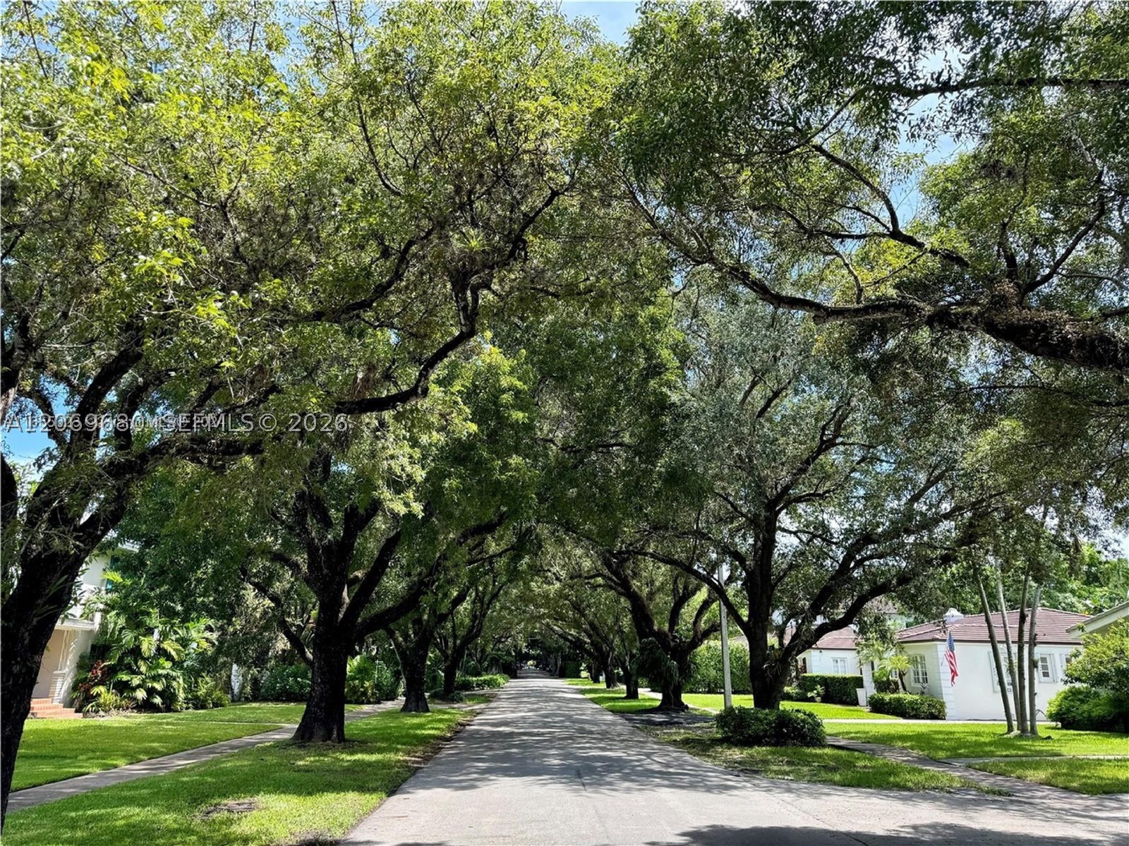1125 Almeria Ave #Cottage, Coral Gables FL 33134