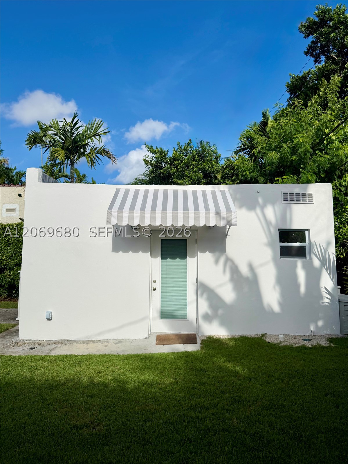 1125 Almeria Ave #Cottage, Coral Gables FL 33134