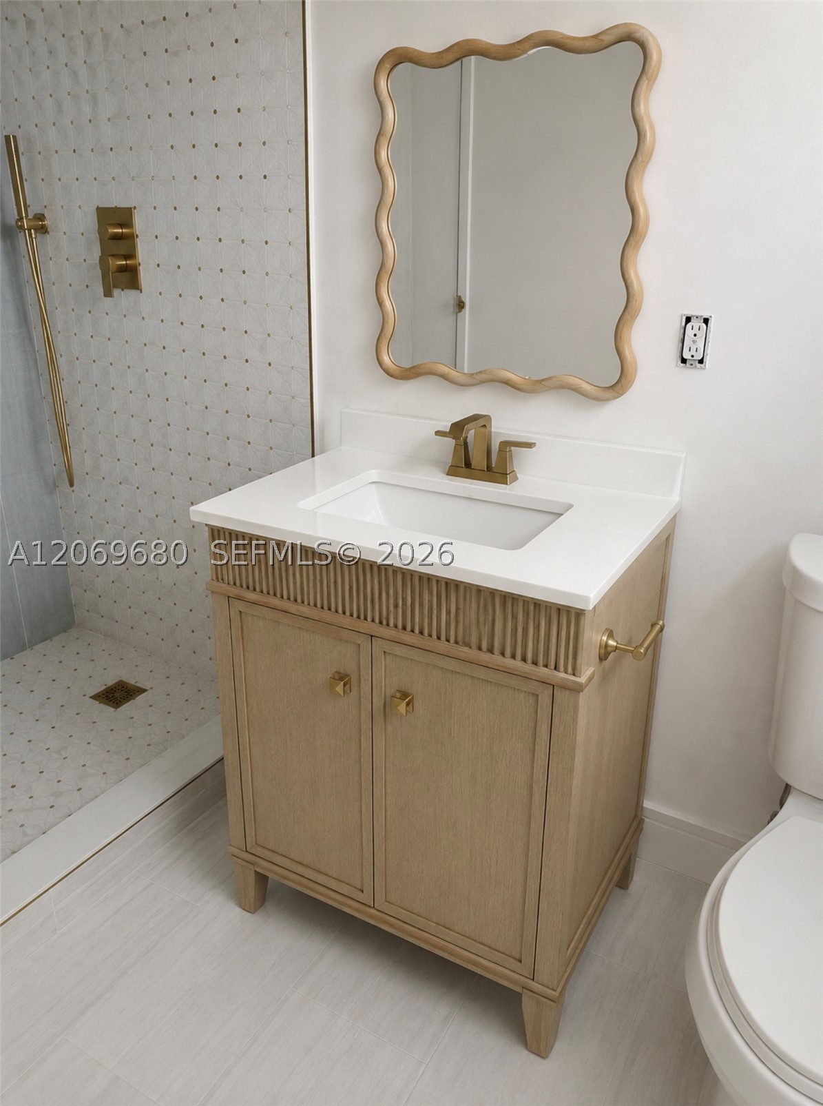 1125 Almeria Ave #Cottage, Coral Gables FL 33134