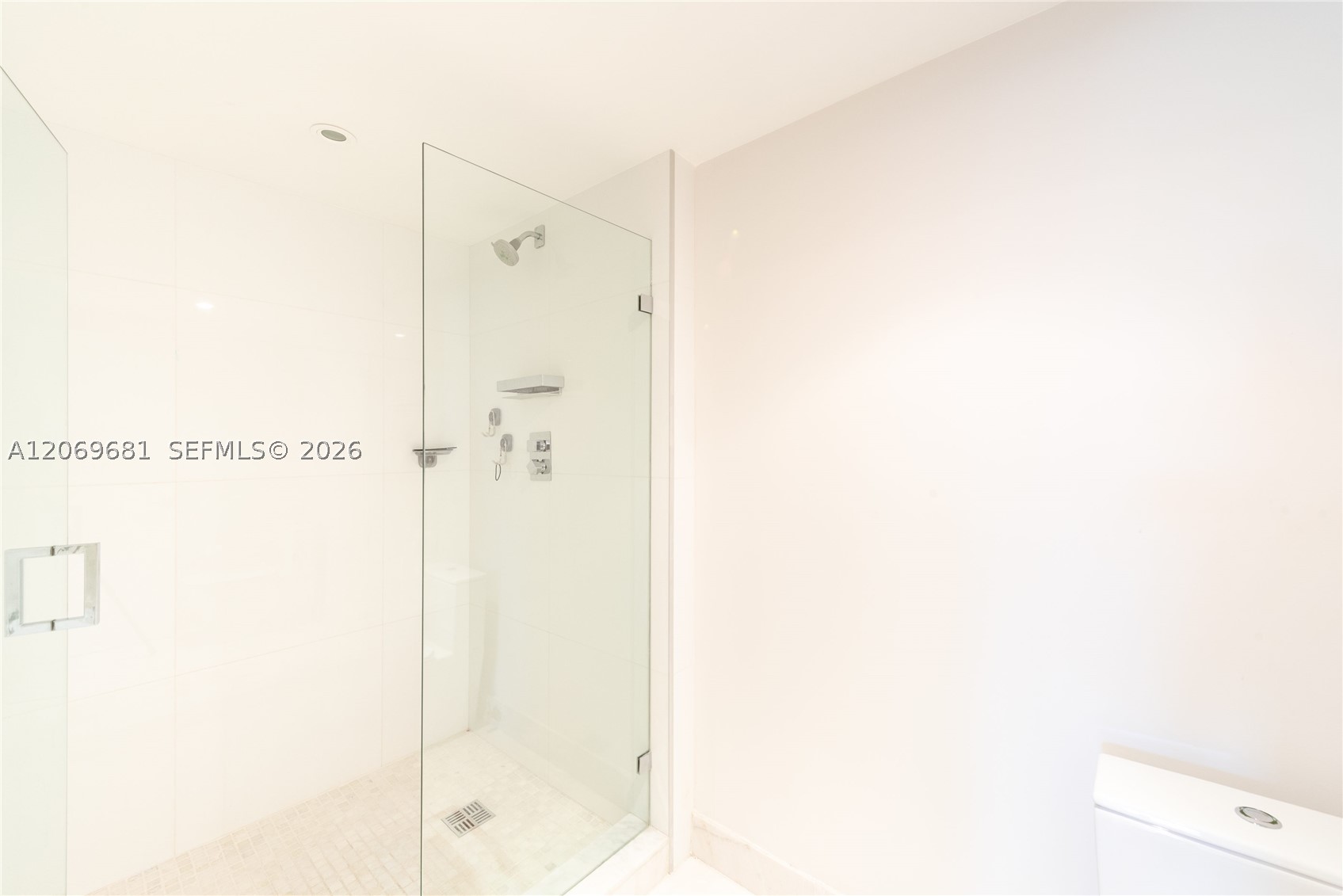 199 Ocean Lane Dr #206, Key Biscayne FL 33149