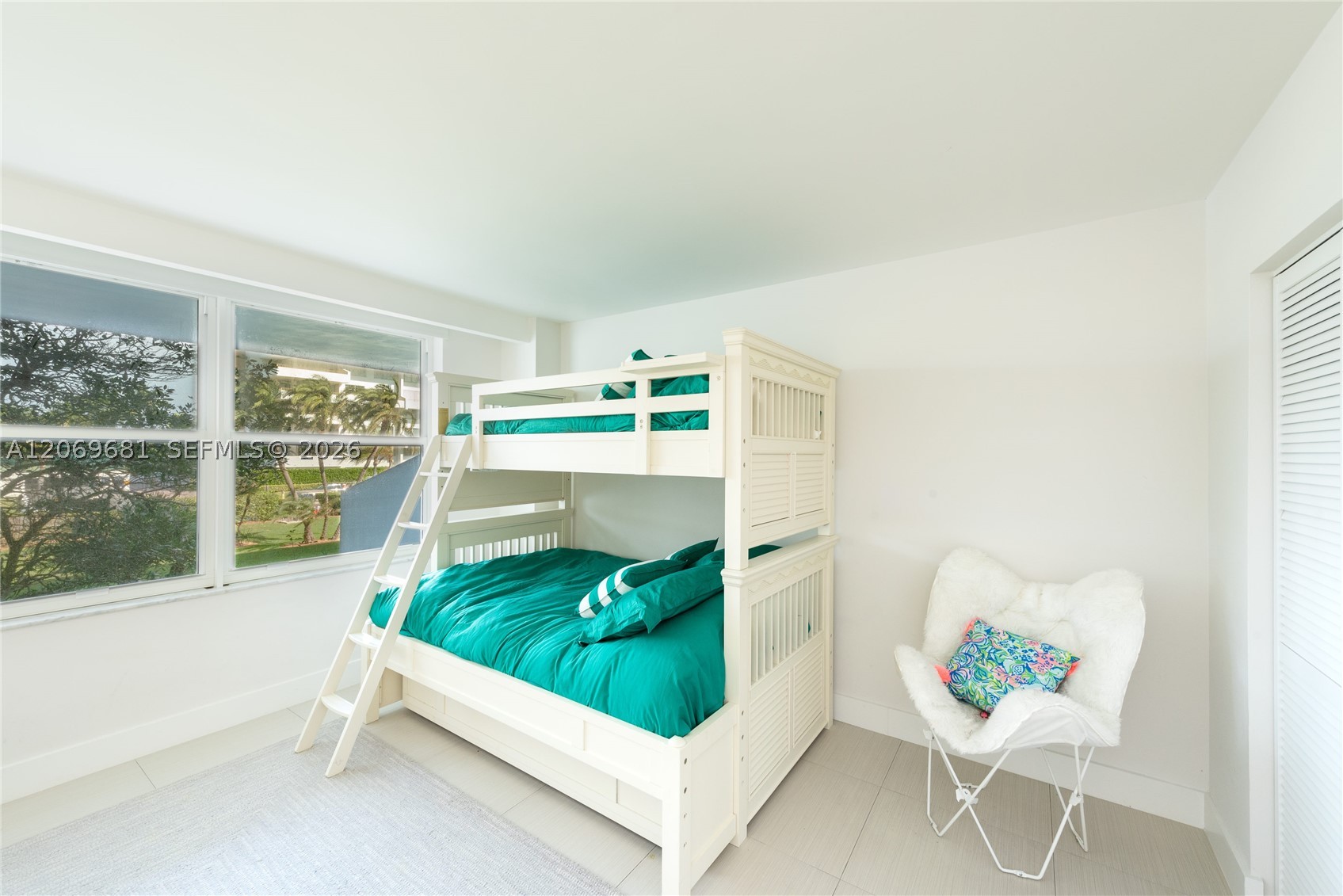 199 Ocean Lane Dr #206, Key Biscayne FL 33149