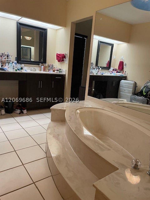 6364 Milk Wagon Ln #6364, Miami Lakes FL 33014