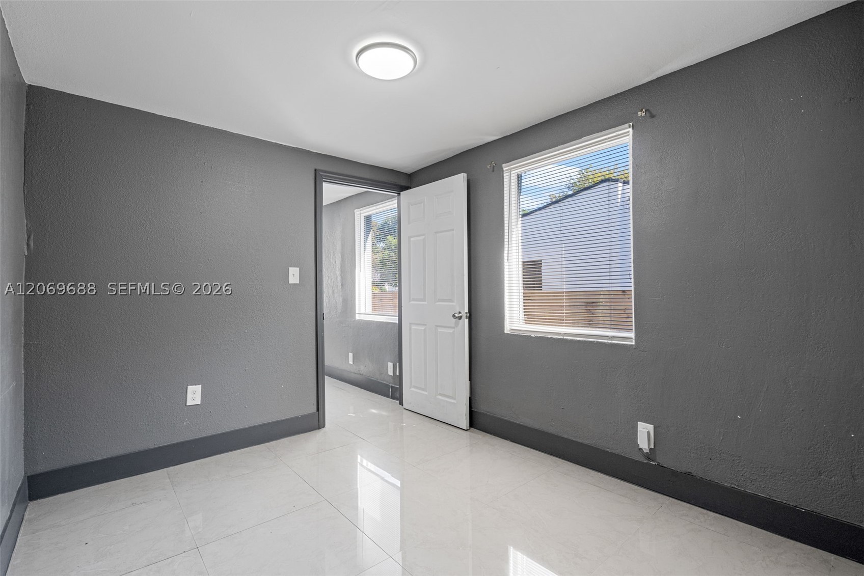 1780 NW 49th St, Miami FL 33142
