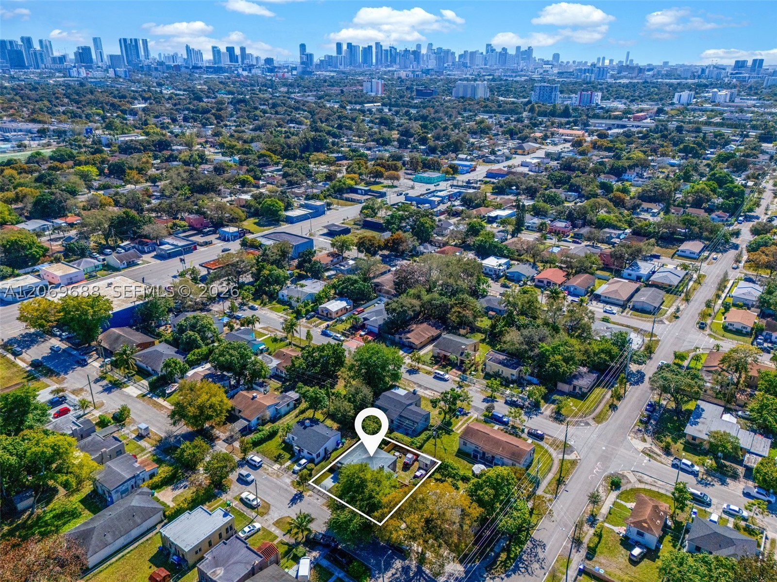 1780 NW 49th St, Miami FL 33142