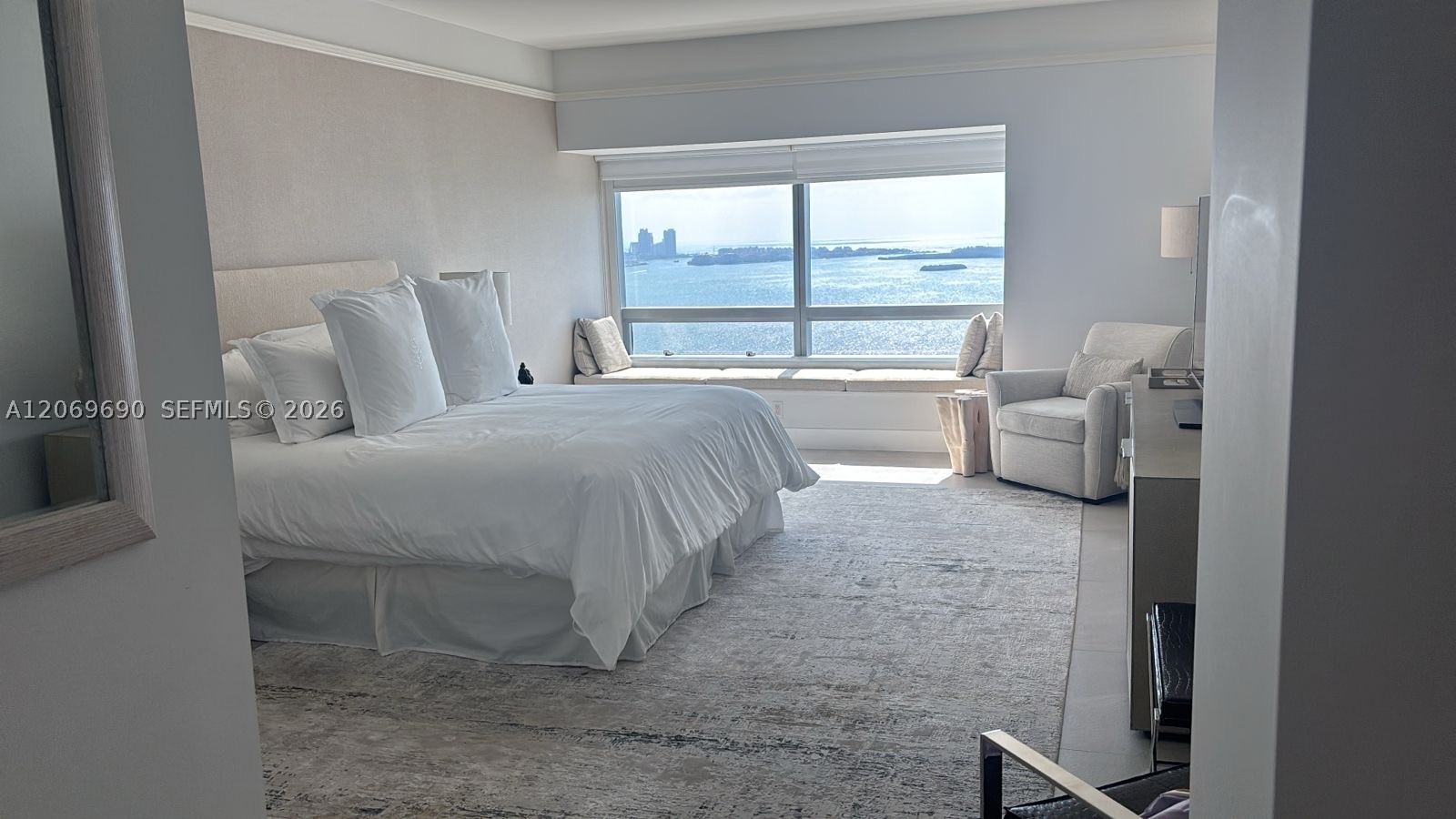 1435 Brickell Ave #3507, Miami FL 33131