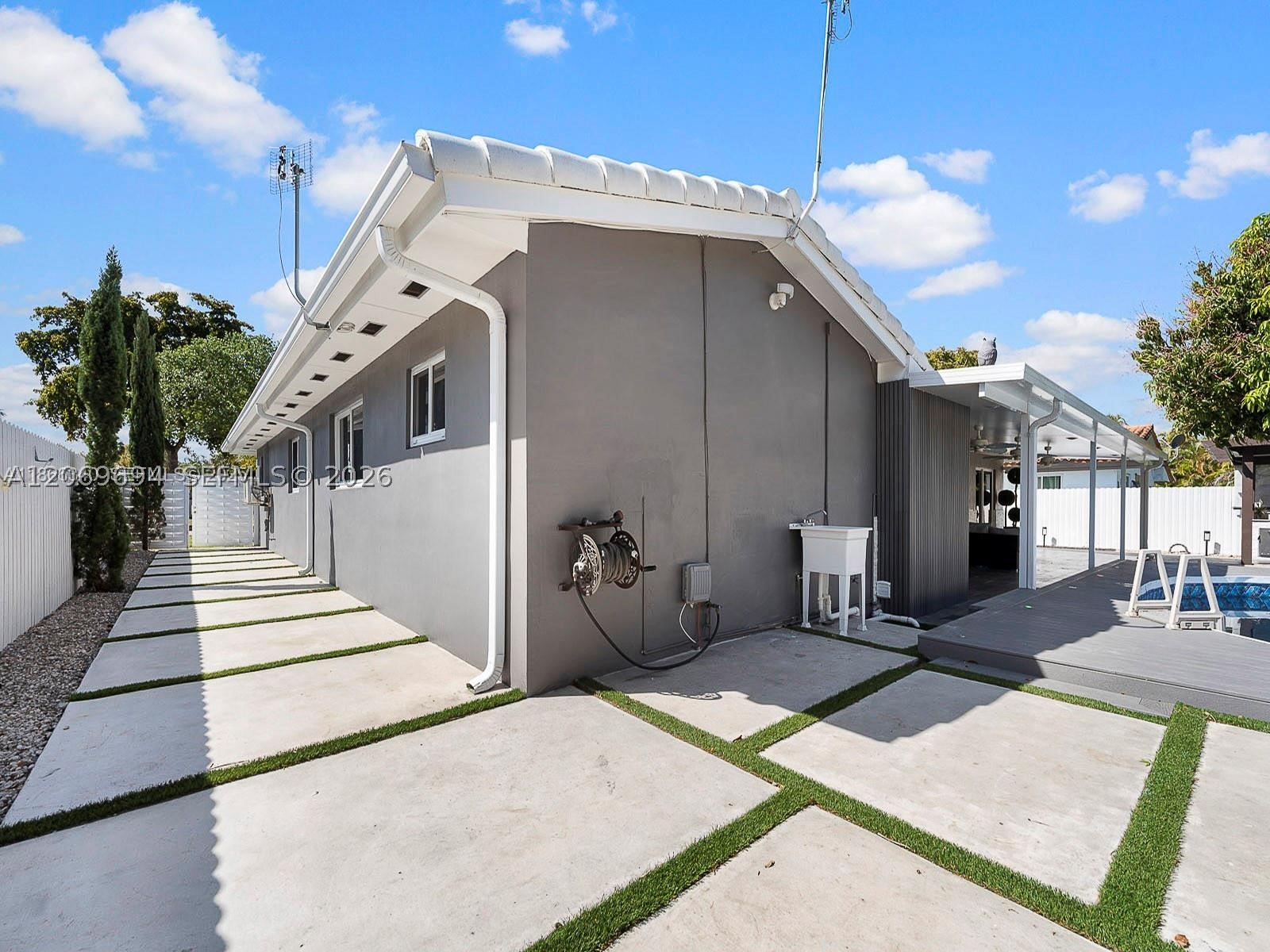 6951 S Miami Lakeway S #0, Miami Lakes FL 33014