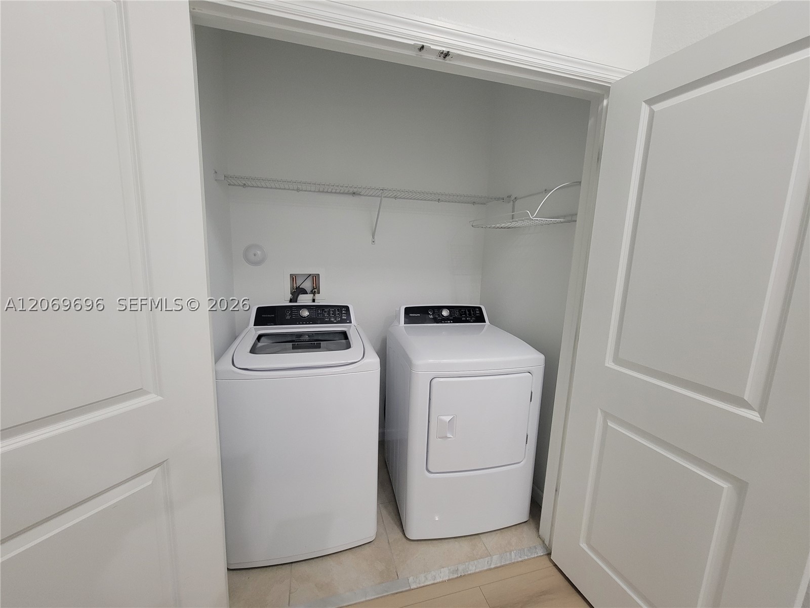 1107 NW 40th Ter #1107, Lauderhill FL 33313