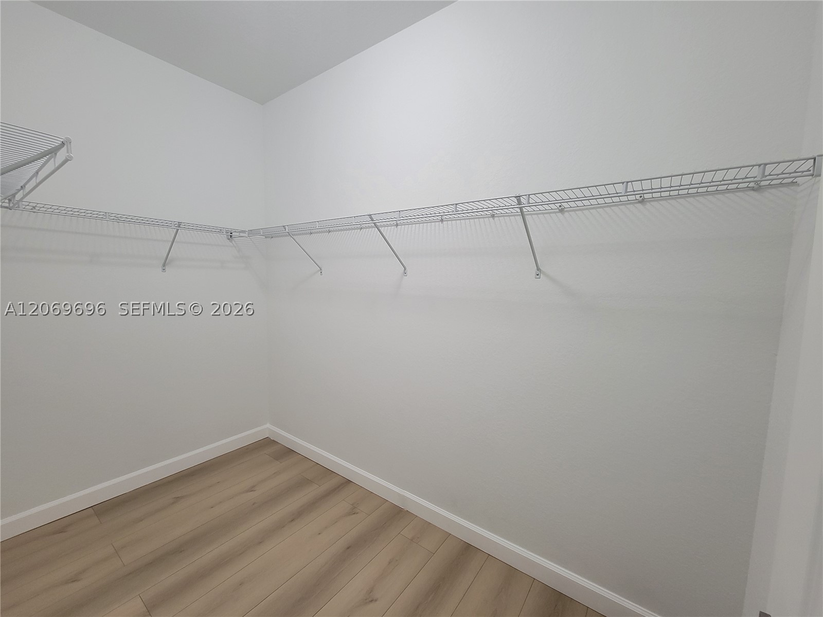 1107 NW 40th Ter #1107, Lauderhill FL 33313