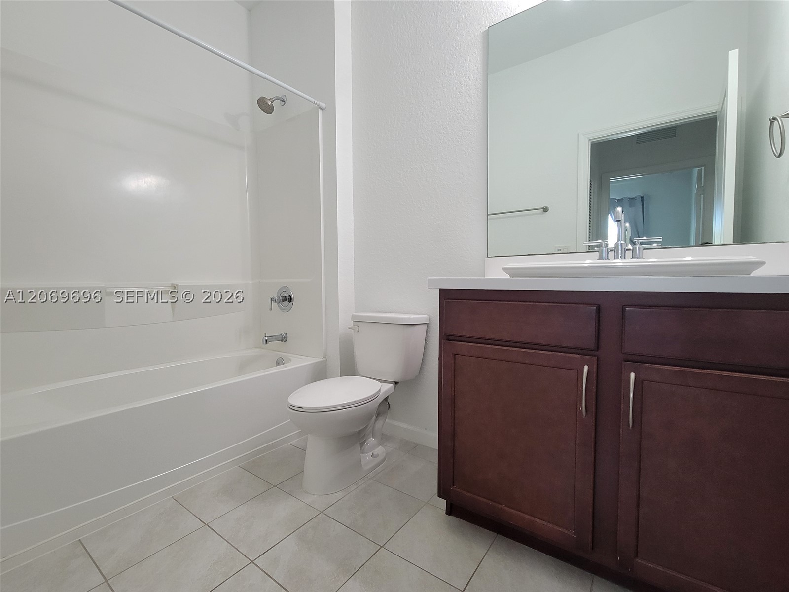 1107 NW 40th Ter #1107, Lauderhill FL 33313
