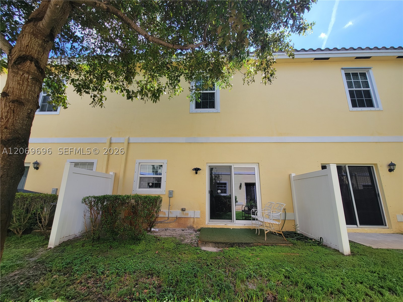 1107 NW 40th Ter #1107, Lauderhill FL 33313