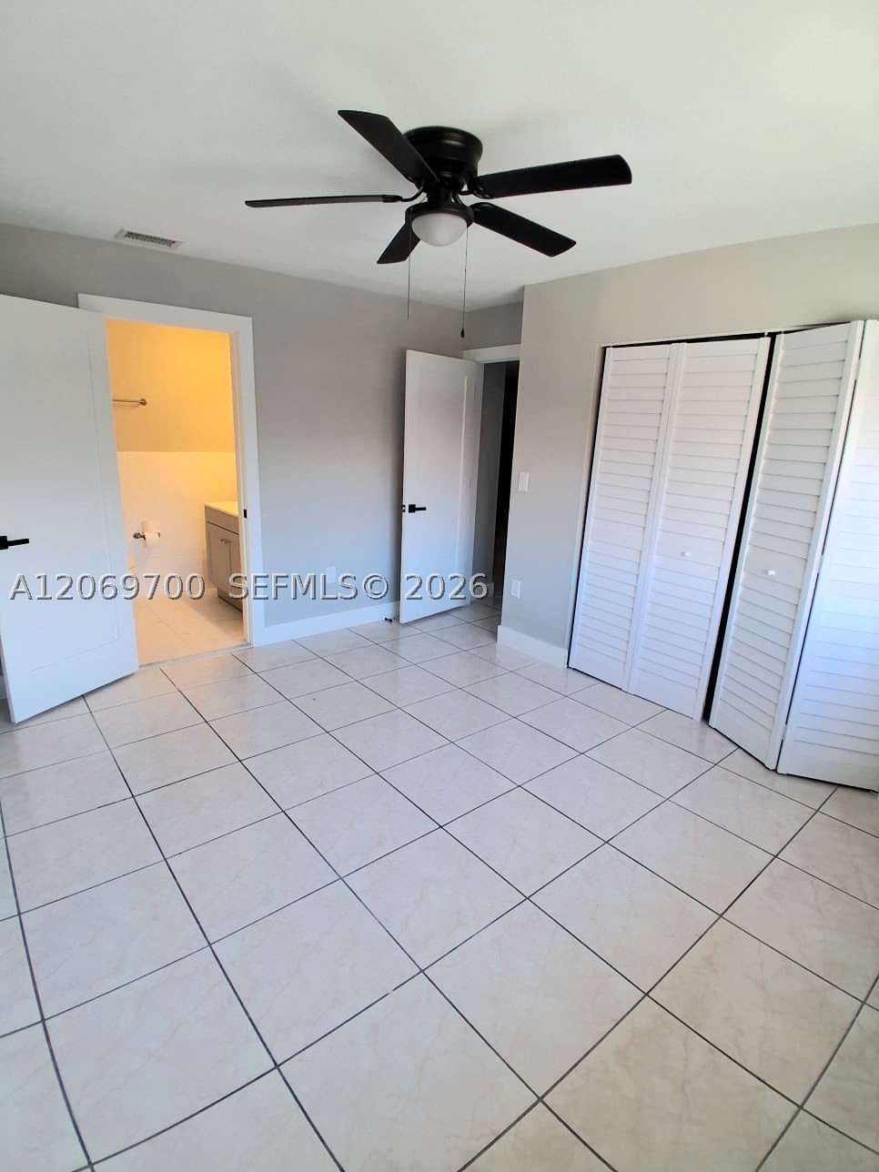 2770 W 60th Pl #201, Hialeah FL 33016