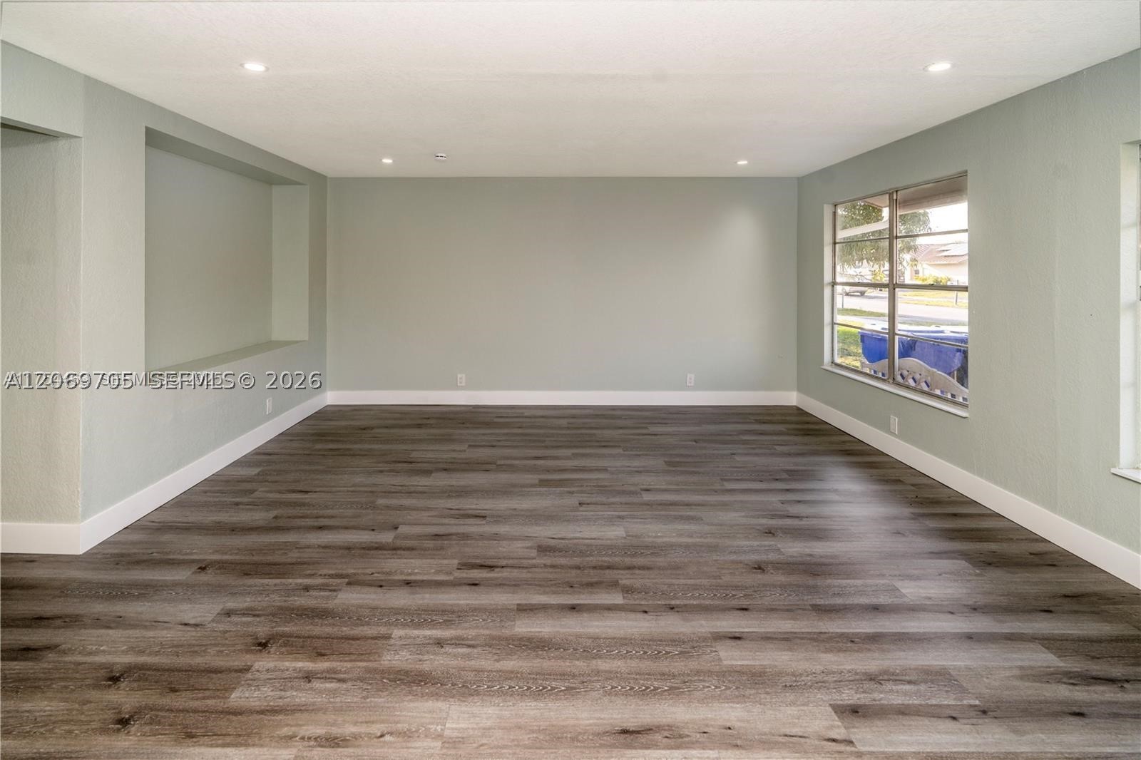 8110 SW 4th Pl, North Lauderdale FL 33068