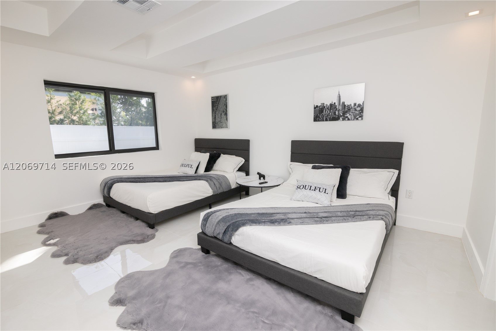 201 Holiday Dr, Hallandale Beach FL 33009