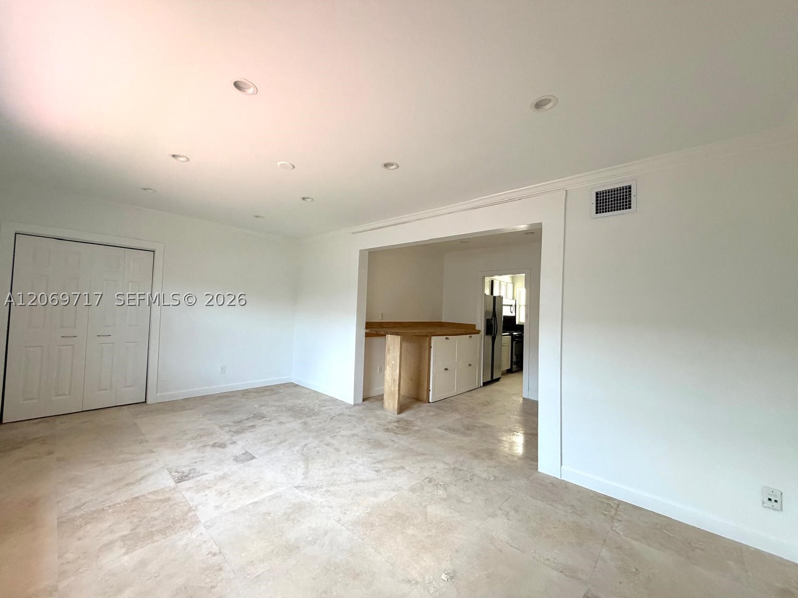 1239 Marseille Dr #2, Miami Beach FL 33141