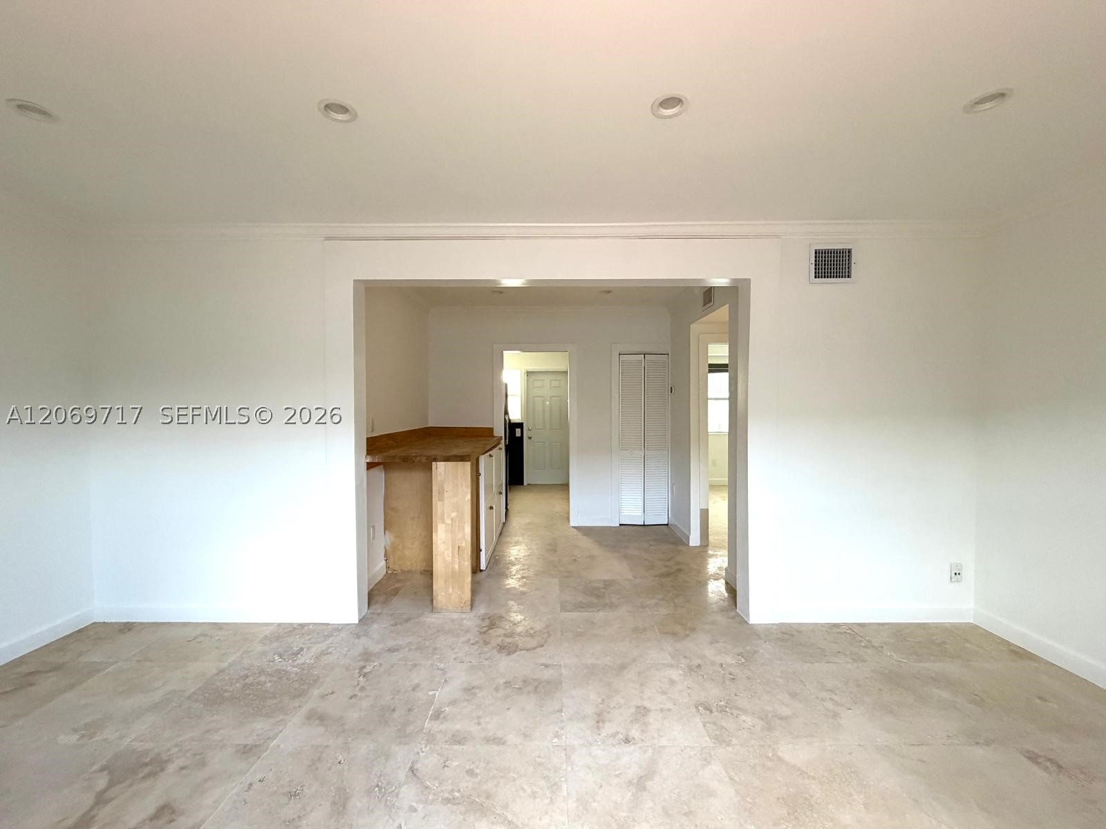 1239 Marseille Dr #2, Miami Beach FL 33141