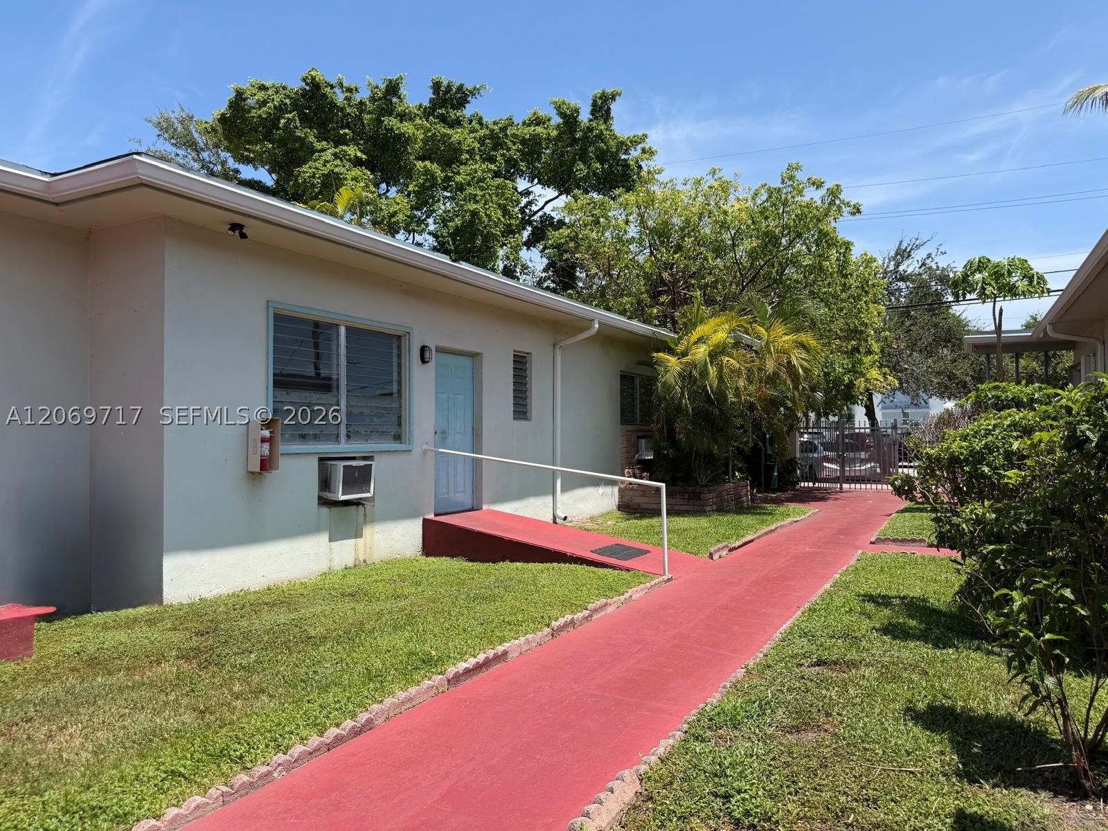 1239 Marseille Dr #2, Miami Beach FL 33141