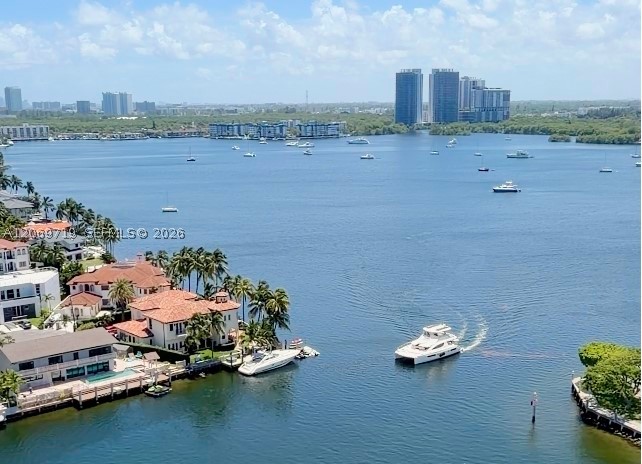 1000 W Island Blvd #1911, Aventura FL 33160
