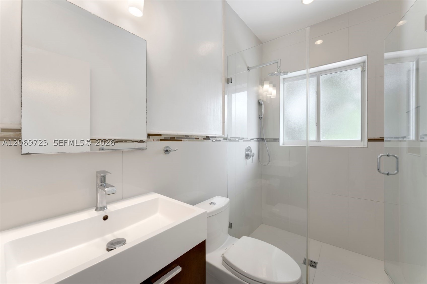 4724 Orduna Dr, Coral Gables FL 33146