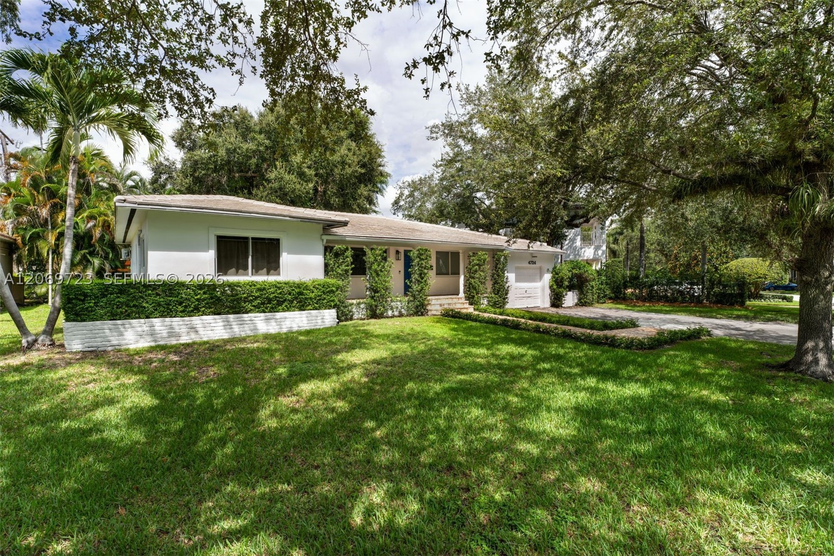 4724 Orduna Dr, Coral Gables FL 33146