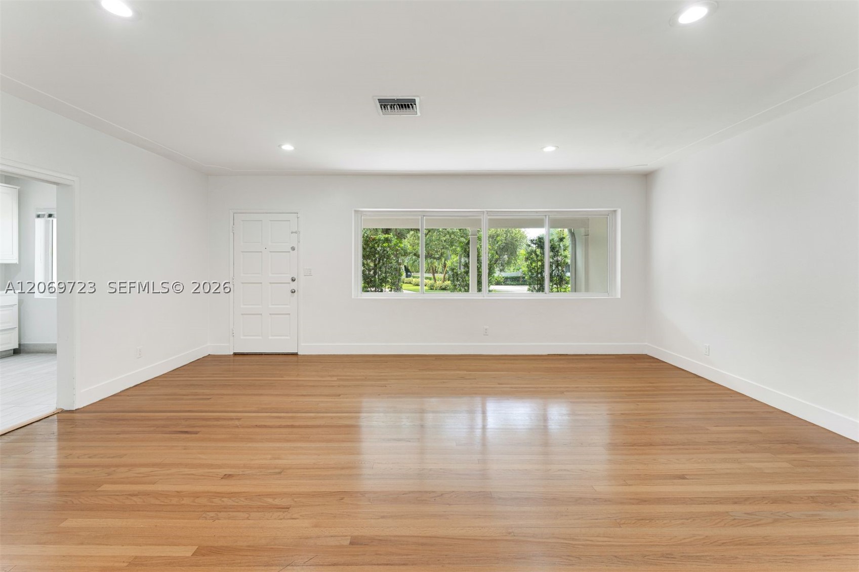 4724 Orduna Dr, Coral Gables FL 33146