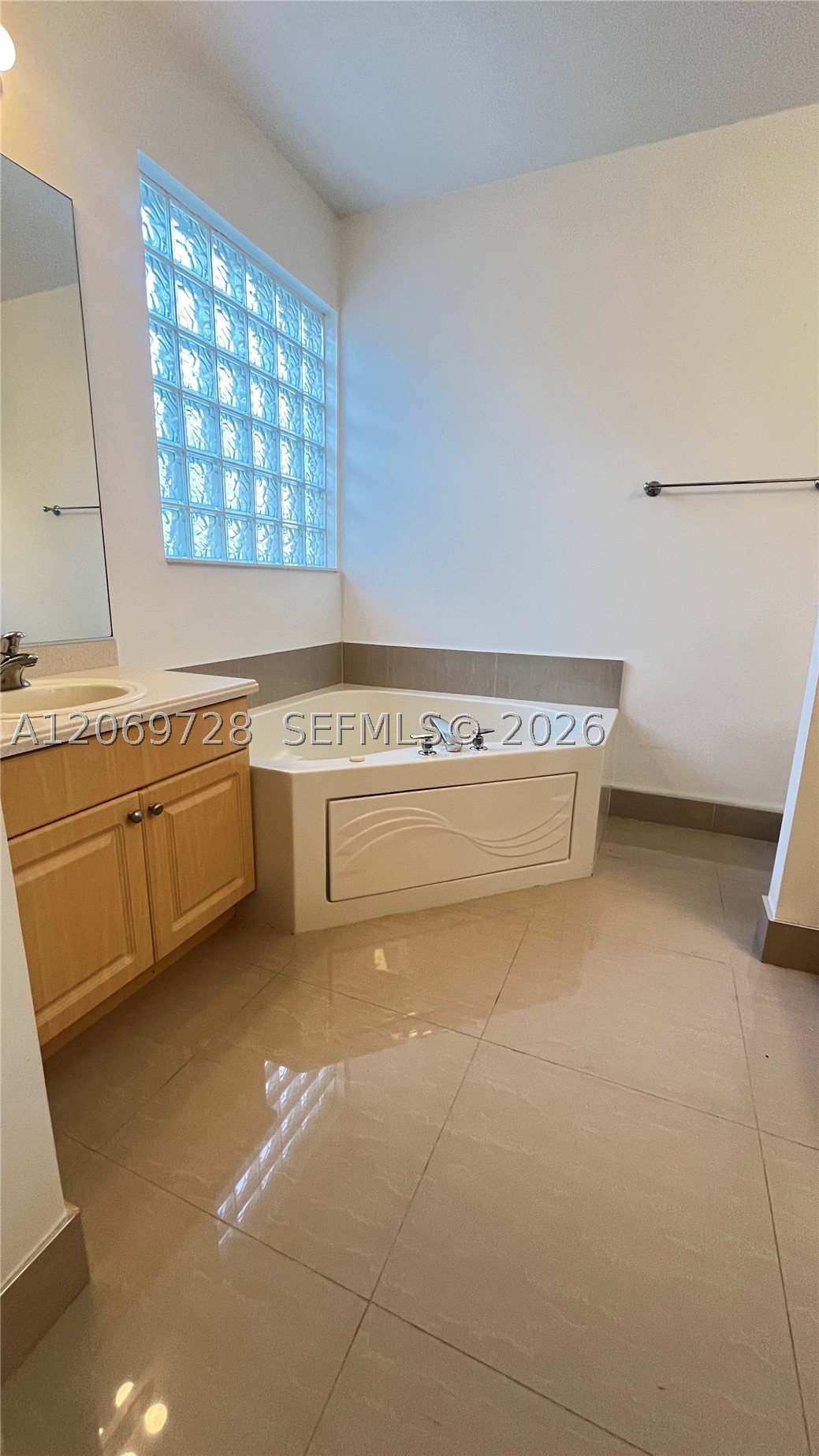 19351 SW 61st St #19351, Pembroke Pines FL 33332