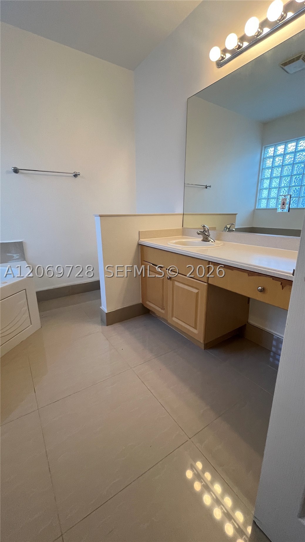 19351 SW 61st St #19351, Pembroke Pines FL 33332